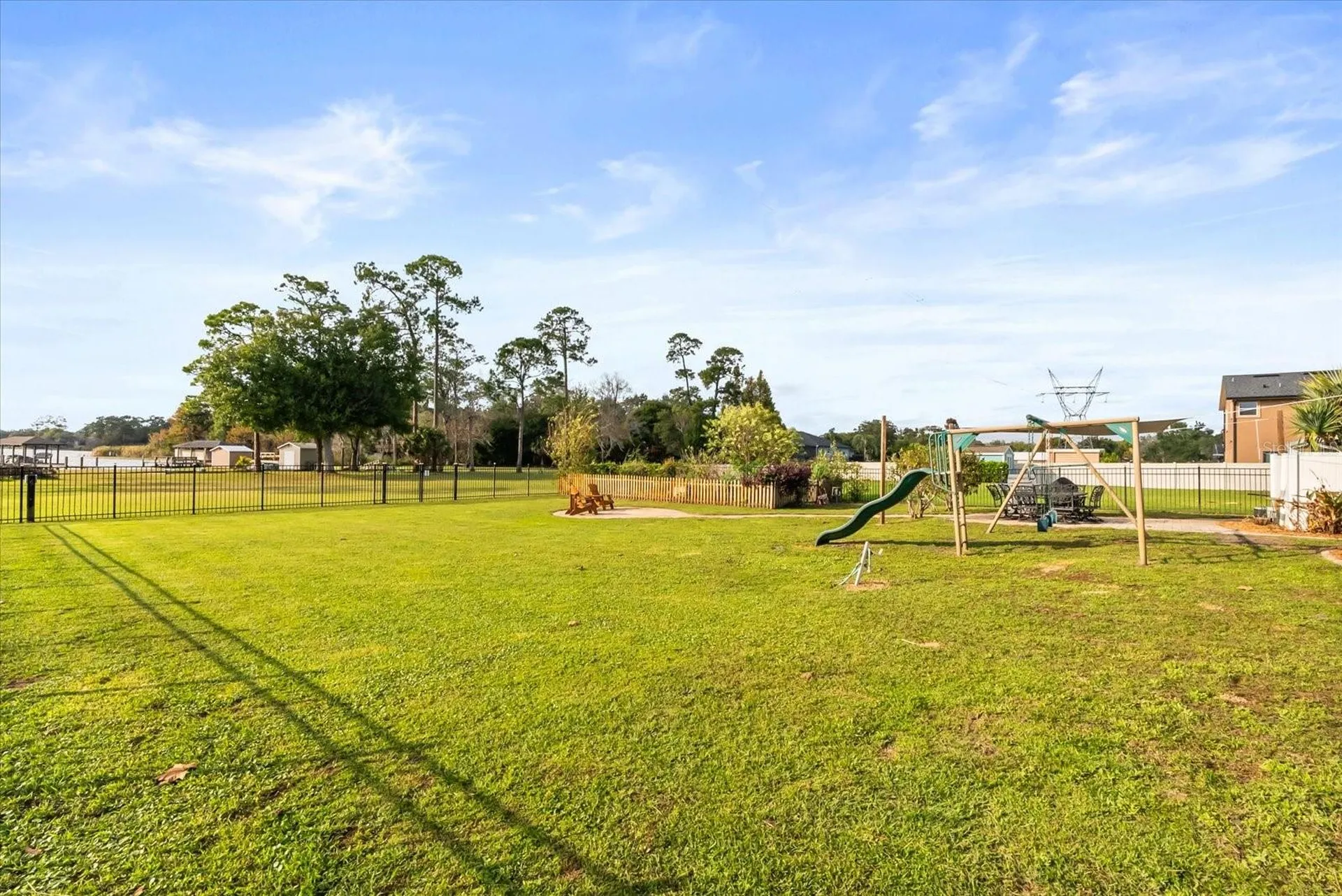 4512 Bridgewater Drive Orlando FL 32817