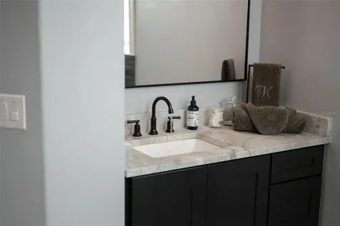 4236 Hield Palm Bay FL 32907