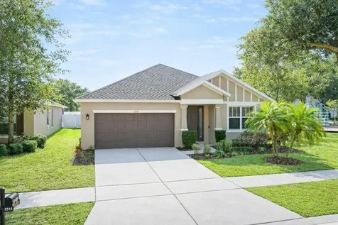 2918 Winglewood Circle Lutz FL 33558