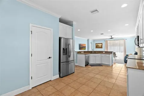 2918 Winglewood Circle Lutz FL 33558