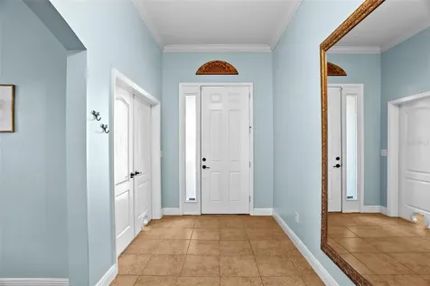2918 Winglewood Circle Lutz FL 33558