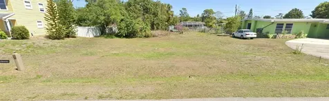 629 Gaines Street Port Charlotte FL 33952