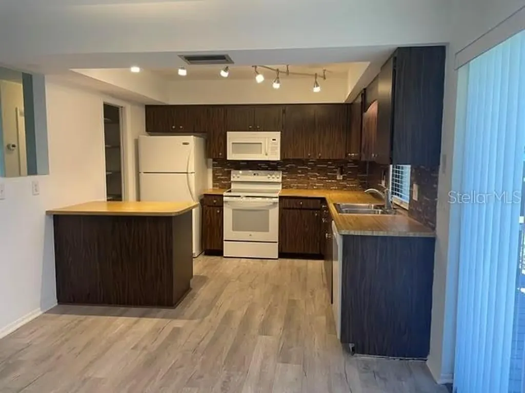 3568 Roslyn Road Venice FL 34293