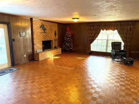 23915 NE State Road 26 Melrose FL 32666