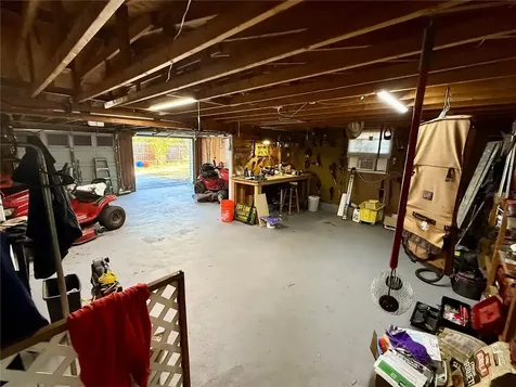 23915 NE State Road 26 Melrose FL 32666