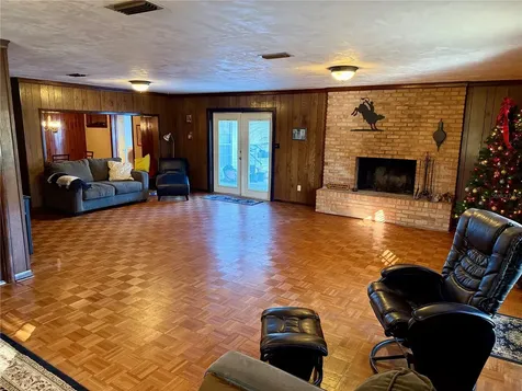 23915 NE State Road 26 Melrose FL 32666