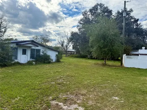 23915 NE State Road 26 Melrose FL 32666