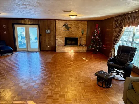 23915 NE State Road 26 Melrose FL 32666