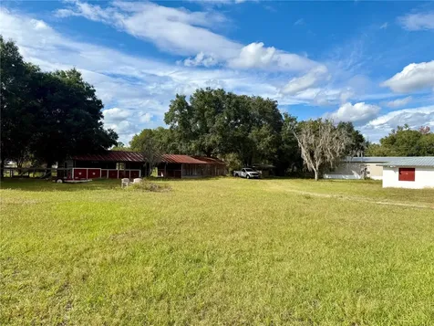 23915 NE State Road 26 Melrose FL 32666