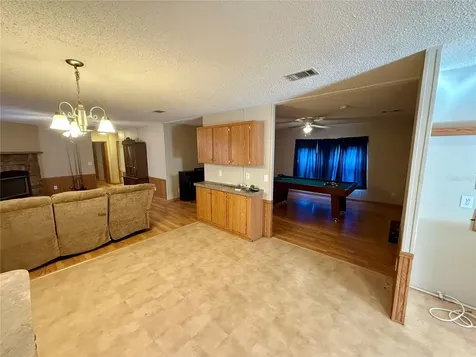 23915 NE State Road 26 Melrose FL 32666