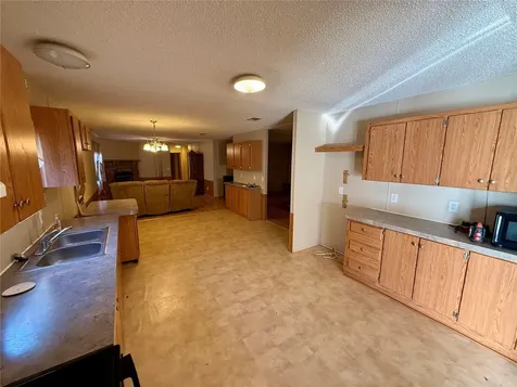 23915 NE State Road 26 Melrose FL 32666