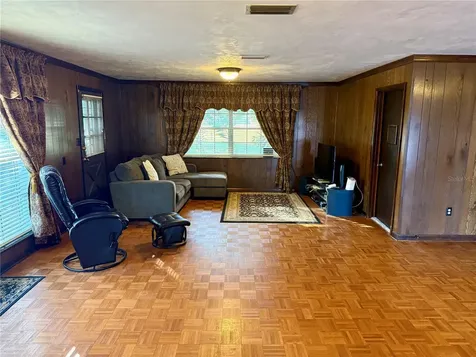 23915 NE State Road 26 Melrose FL 32666