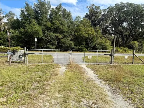 23915 NE State Road 26 Melrose FL 32666