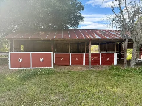 23915 NE State Road 26 Melrose FL 32666