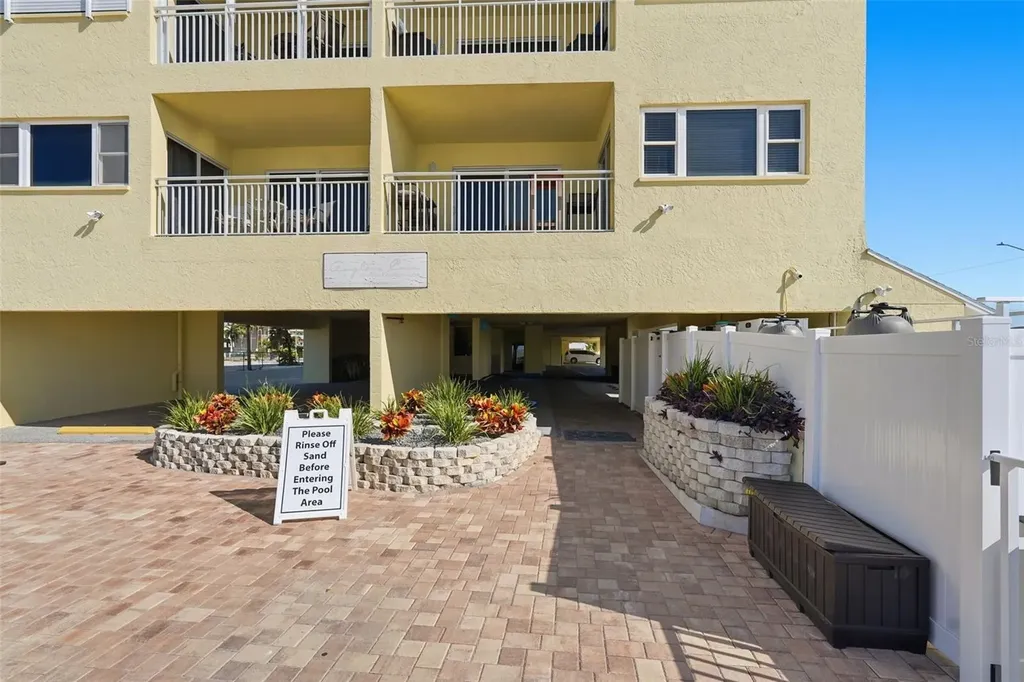 17450 Gulf Boulevard Redington Shores FL 33708