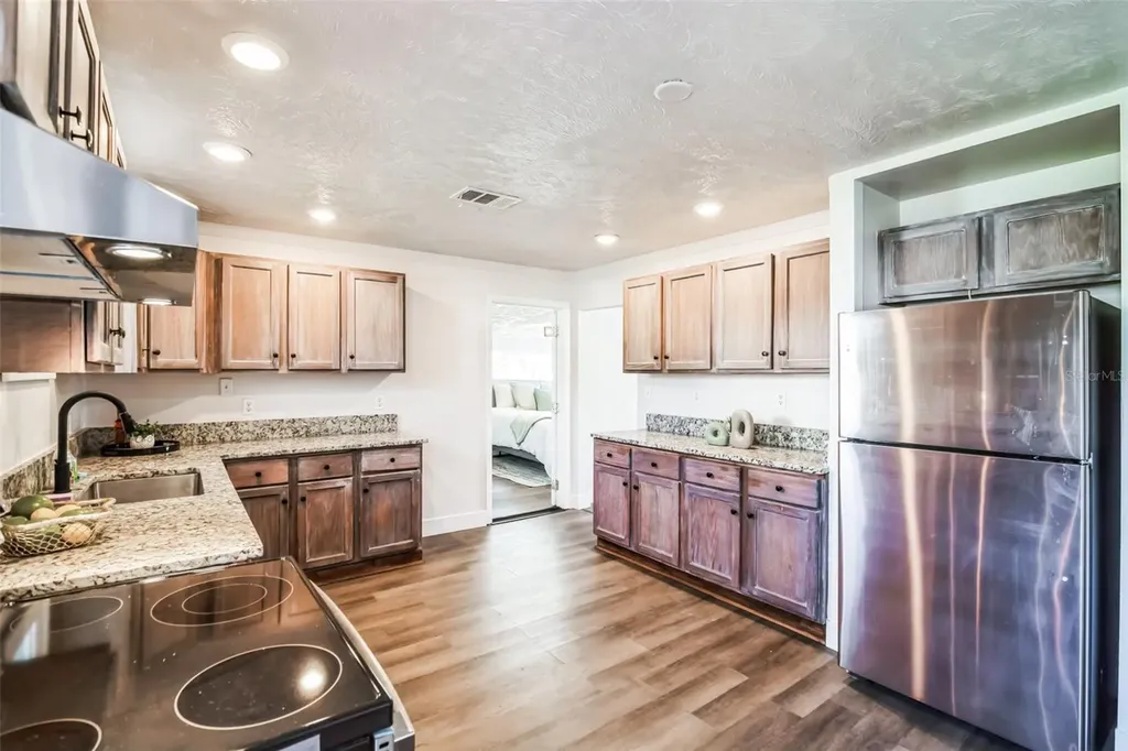 9400 NE 307th Court Fort Mc Coy FL 32134