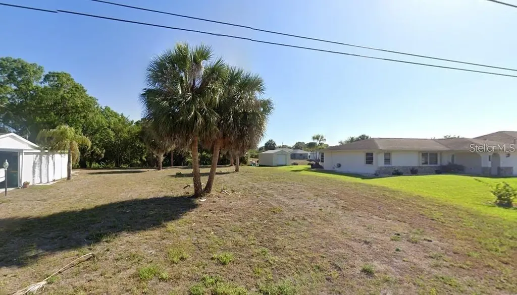 2272 Auburn Boulevard Port Charlotte FL 33948