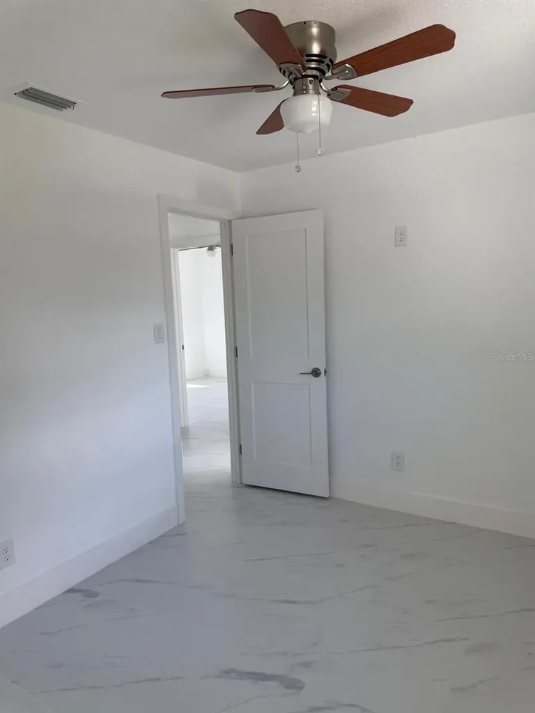 4119 Harrisburg Street NE St Petersburg FL 33703