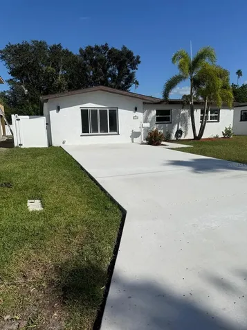4119 Harrisburg Street NE St Petersburg FL 33703