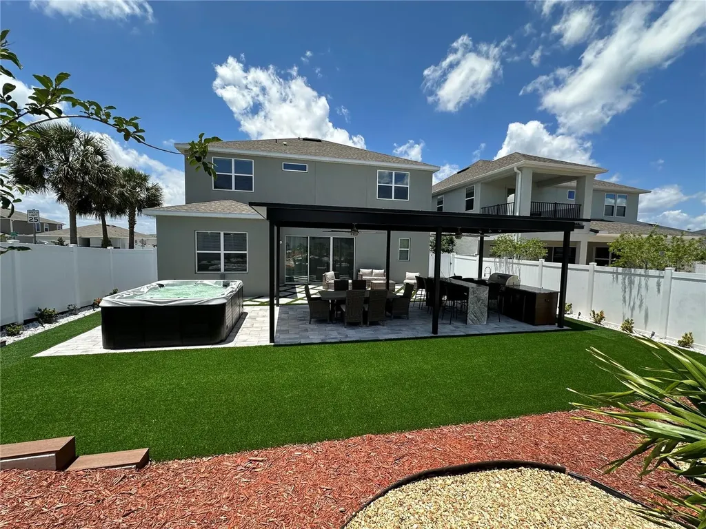 2403 Biscotto Circle Davenport FL 33897
