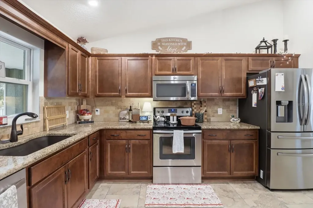 8393 SE 159th Lane Summerfield FL 34491