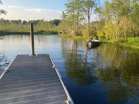 25327 NE State Road 26 Melrose FL 32666