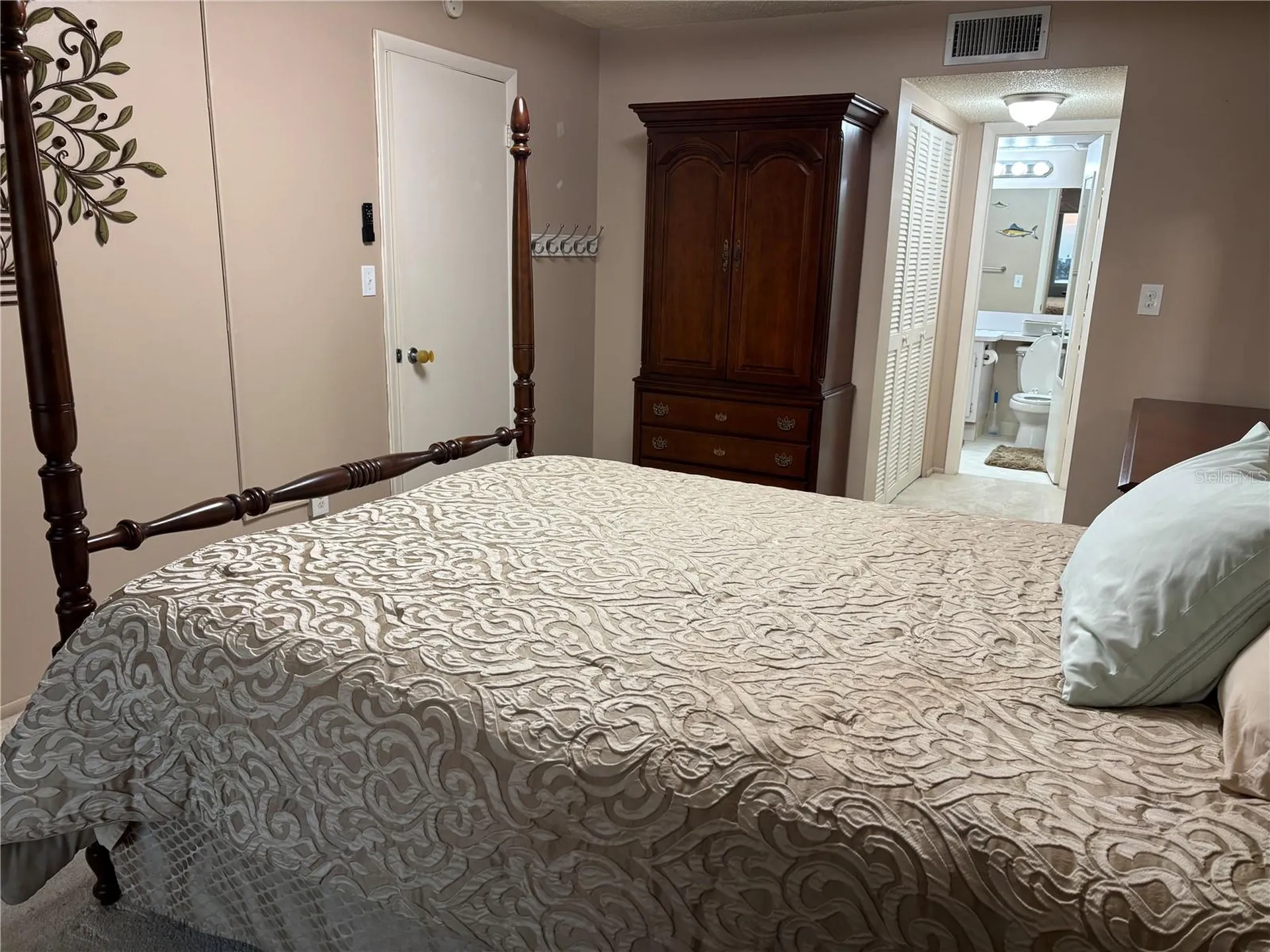 4750 Cove Circle St Petersburg FL 33708