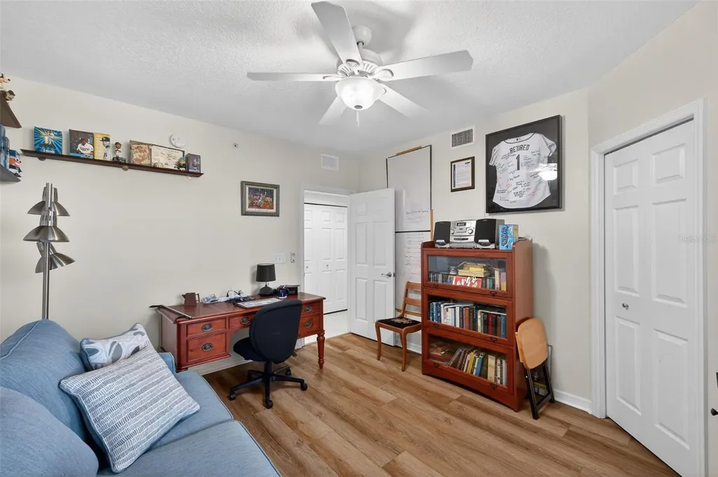 960 Starkey Road Largo FL 33771