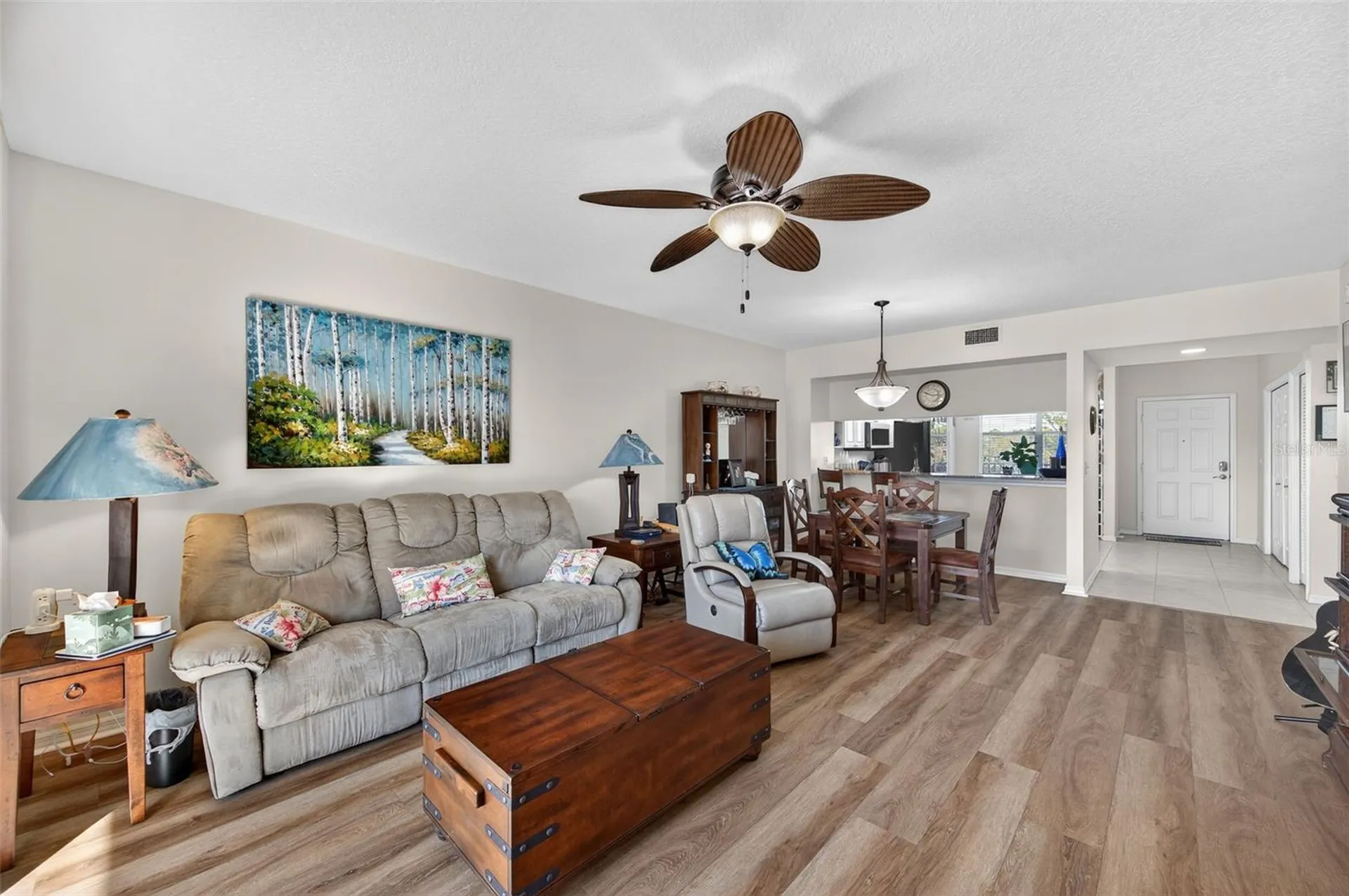 960 Starkey Road Largo FL 33771