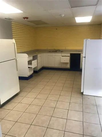 2200 E Irlo Bronson Memorial Highway Kissimmee FL 34744