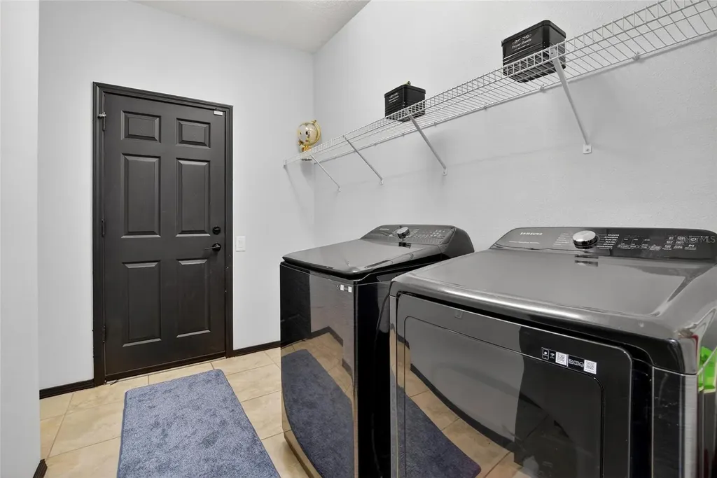 653 Petal Mist Lane Brooksville FL 34604