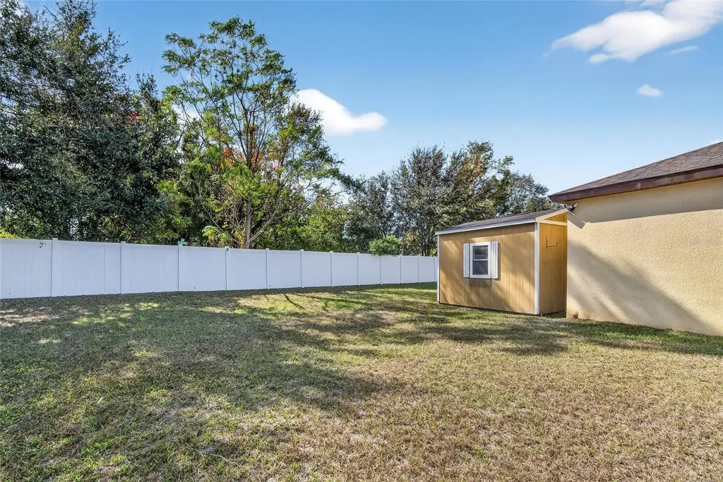 653 Petal Mist Lane Brooksville FL 34604