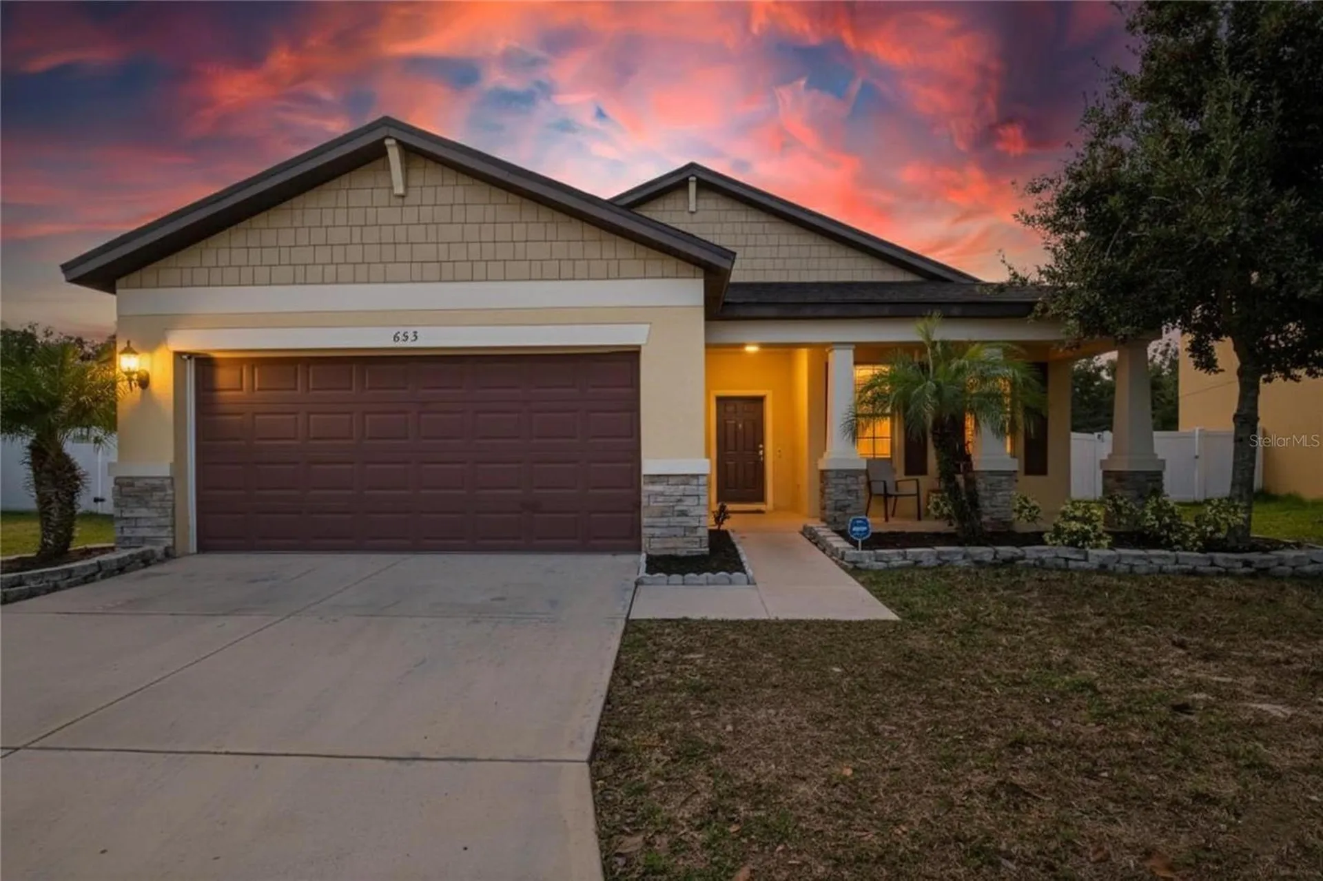 653 Petal Mist Lane Brooksville FL 34604