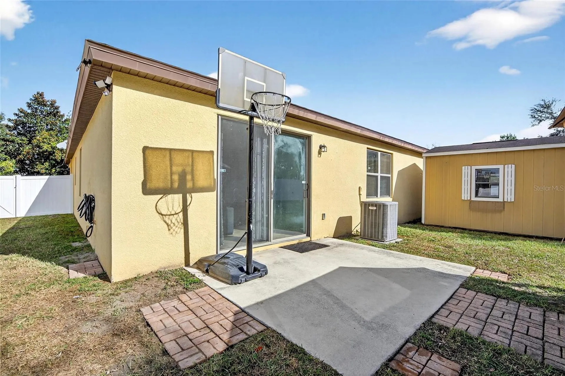 653 Petal Mist Lane Brooksville FL 34604