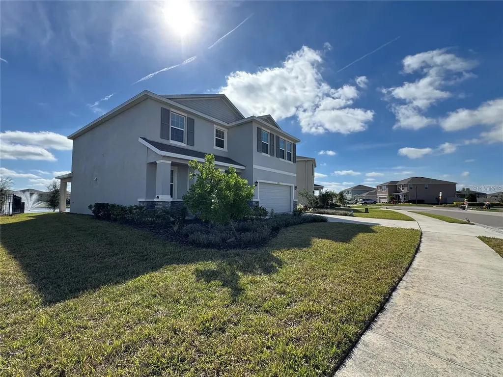 17710 Cantarina Cove Bradenton FL 34211