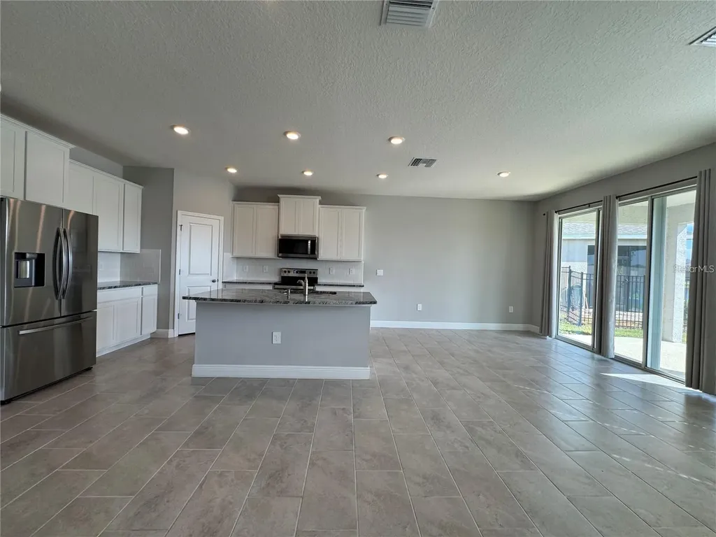17710 Cantarina Cove Bradenton FL 34211