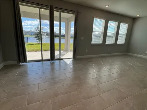 17710 Cantarina Cove Bradenton FL 34211