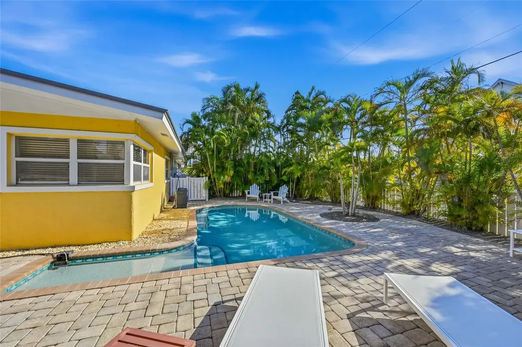 301 Palm Avenue Anna Maria FL 34216