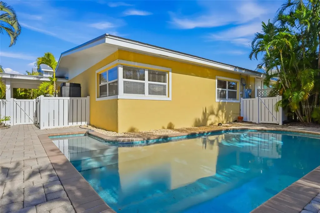 301 Palm Avenue Anna Maria FL 34216