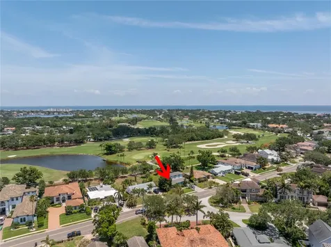 167 Almedo Way NE St Petersburg FL 33704