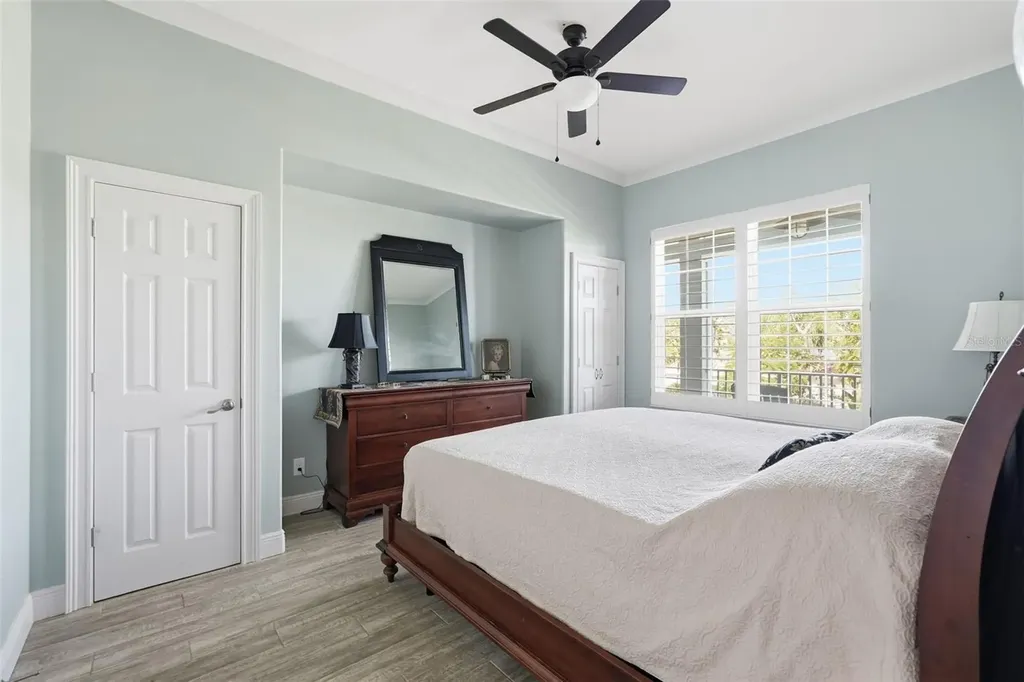 401 Harbor Drive Belleair Beach FL 33786