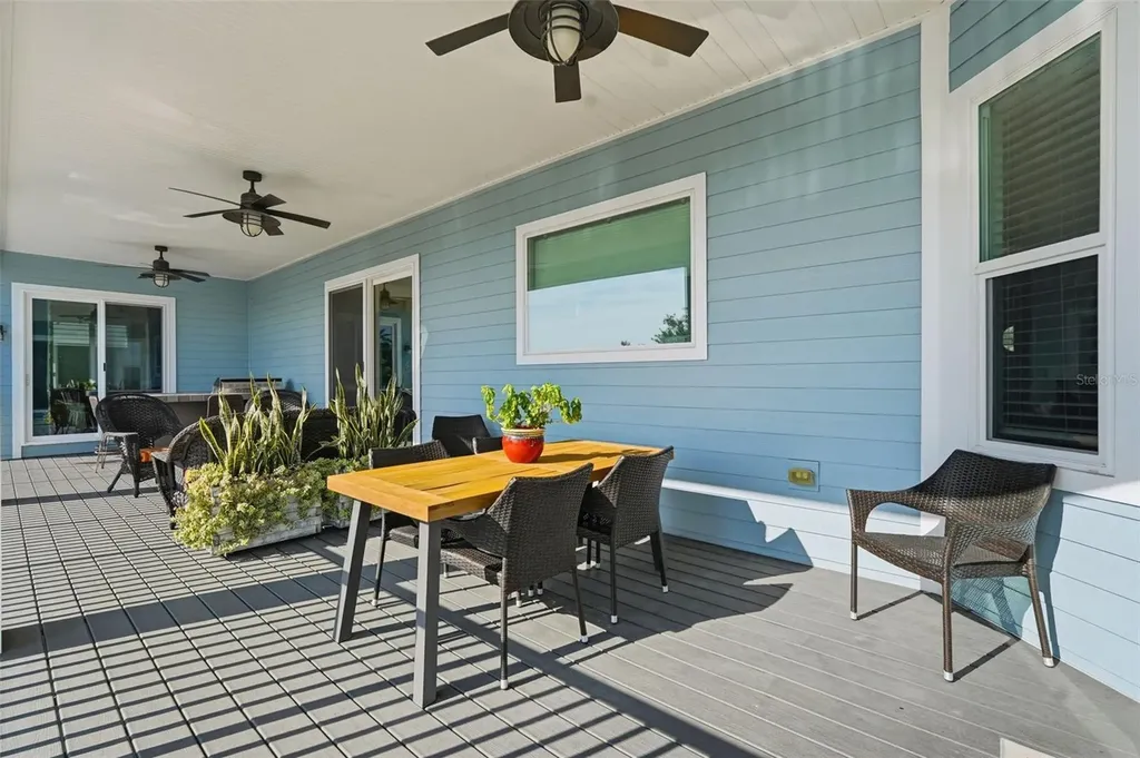 401 Harbor Drive Belleair Beach FL 33786