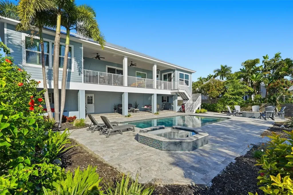 401 Harbor Drive Belleair Beach FL 33786