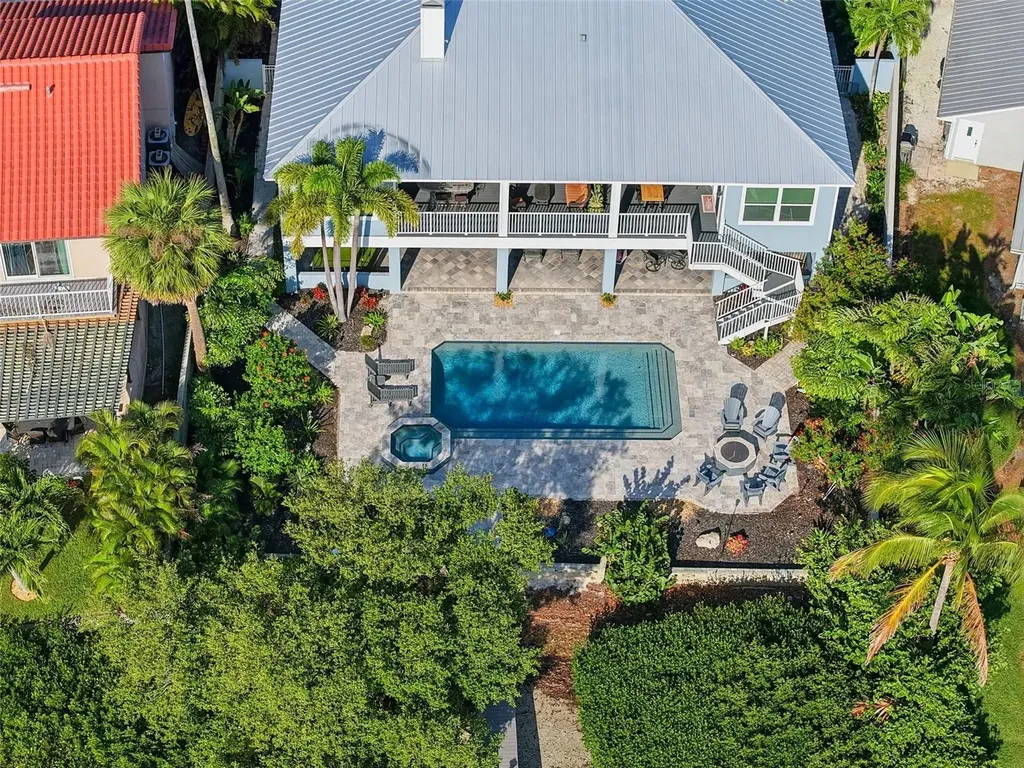 401 Harbor Drive Belleair Beach FL 33786