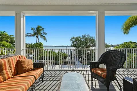 401 Harbor Drive Belleair Beach FL 33786