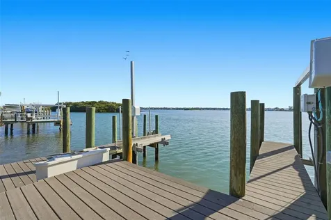 401 Harbor Drive Belleair Beach FL 33786