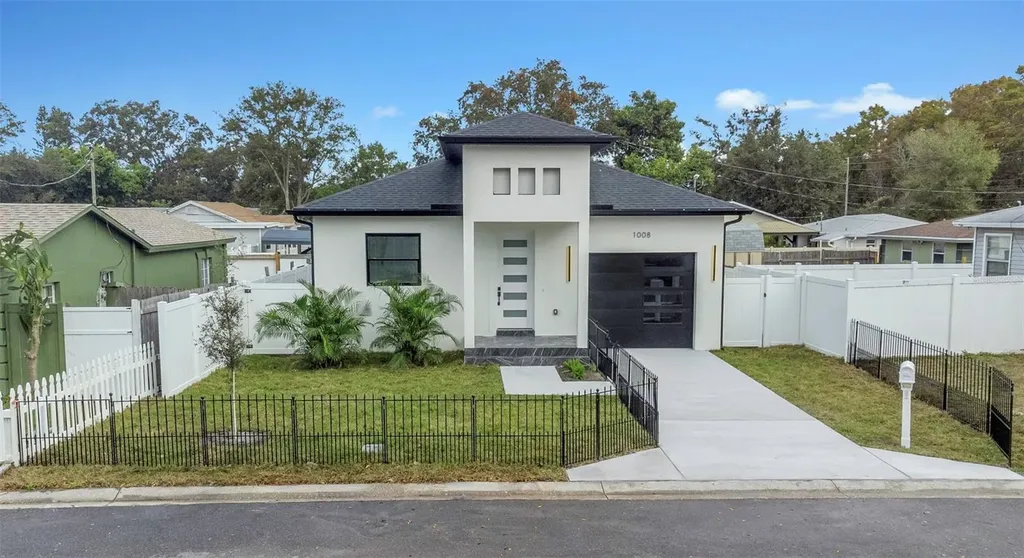 1008 Hawkins Street Clearwater FL 33756