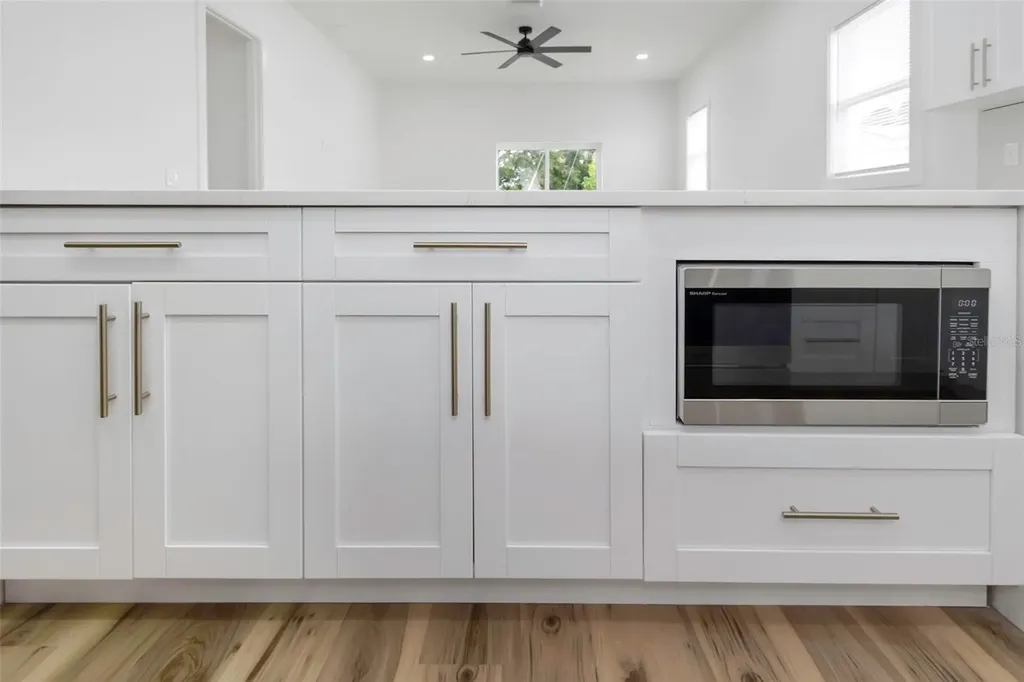 1008 Hawkins Street Clearwater FL 33756