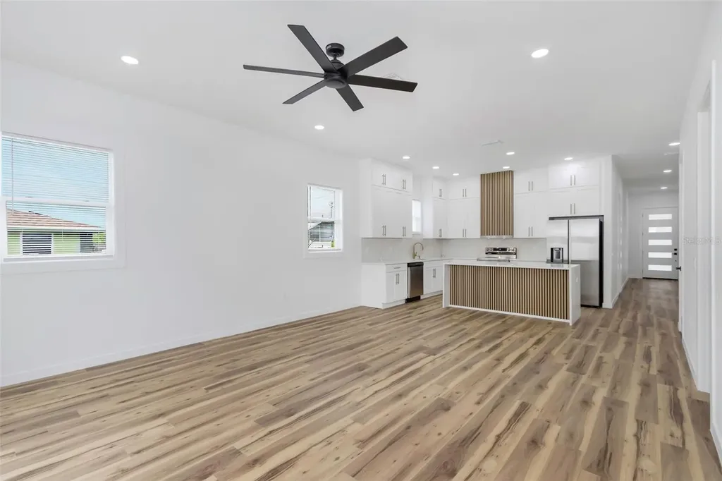 1008 Hawkins Street Clearwater FL 33756