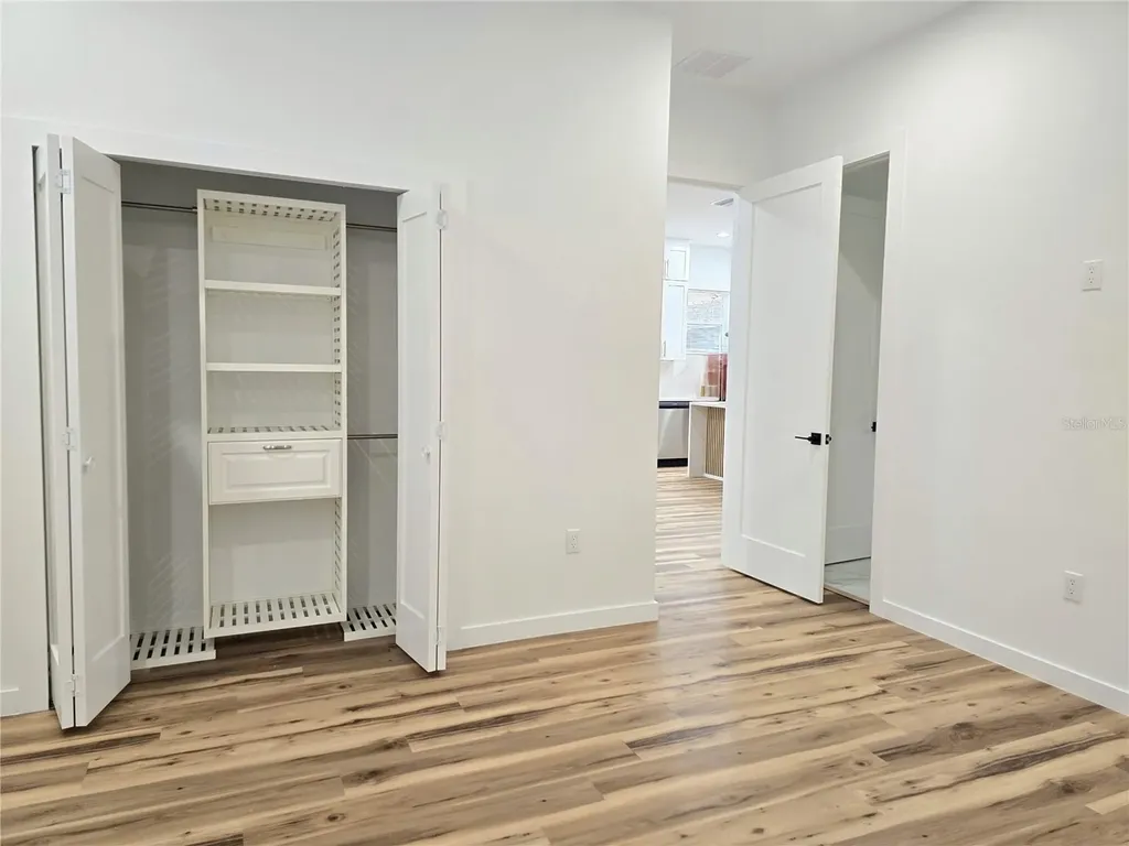1008 Hawkins Street Clearwater FL 33756